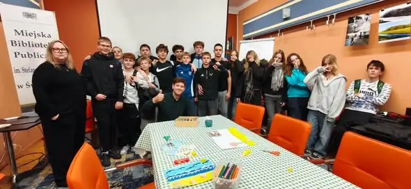 Młodzi o Świnoujściu: klasa 8a stworzyła mobilną grę terenową o historii miasta